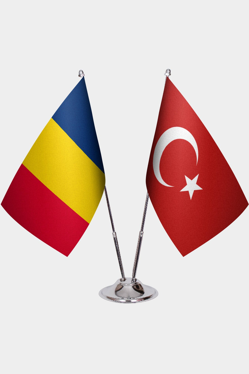Çad ve Türkiye İkili Masa Bayrağı Seti