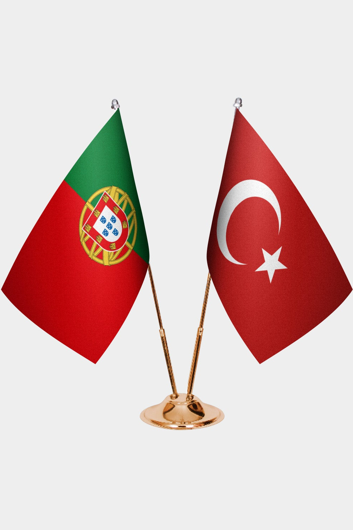 Portekiz ve Türkiye İkili Masa Bayrağı Seti kurulum görünümü