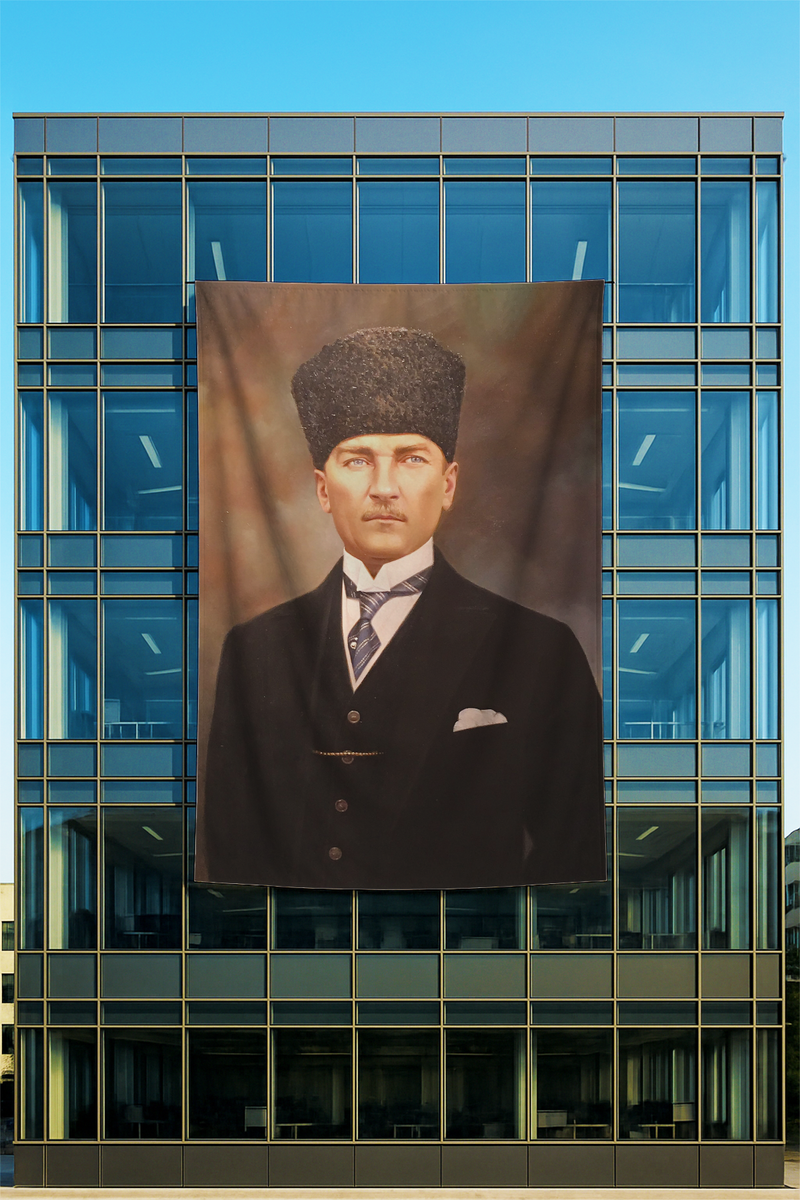 Raşel Kumaş Kalpaklı Atatürk Posteri Sepya Sivil Kıyafetli